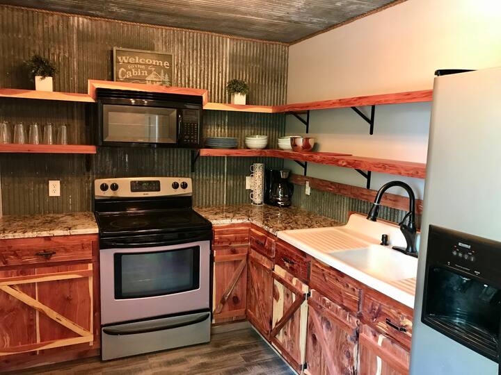 River Stone Cottage Cabins for Rent in Doniphan Township, Missouri