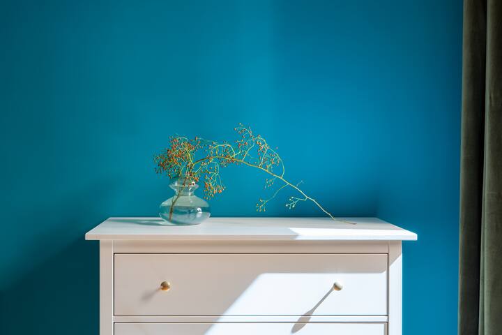 iFlat | Spanish Steps Blue Apartment gallery image 4