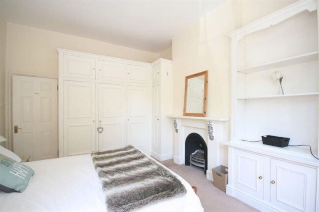 Bed room n.1