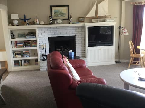 Popular Airbnb listing: Cambria home with ocean views in Cambria