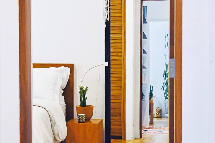 Apartamento jardim com vista p/ o Cristo Redentor