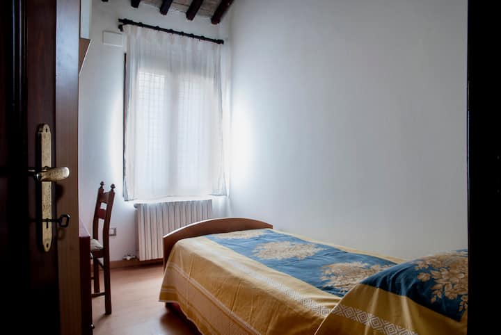 غرفة النوم 3