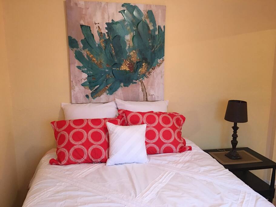 Queen bed