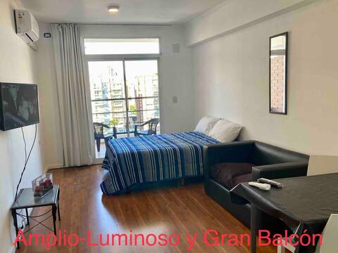 DIVINE 5⭐️THE BEST AREA ON THE RIVER SIDE AND LARGE BALCONY