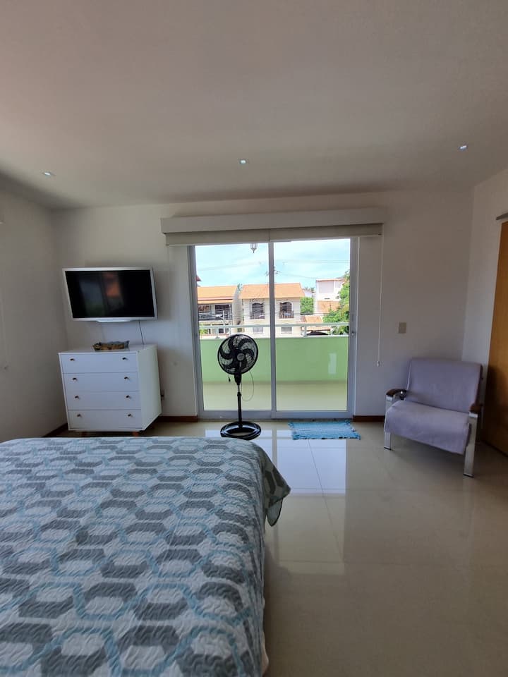 Chumba - kitanda 1 cha kifalme 