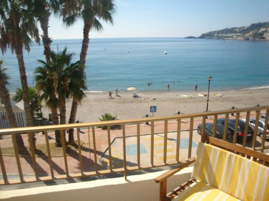 VISTA DESDE TERRAZA
BEACH AT 15 METRES
