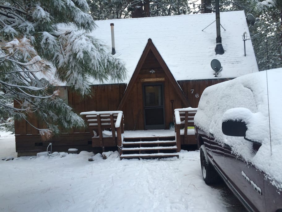 Front entrance (Winter)