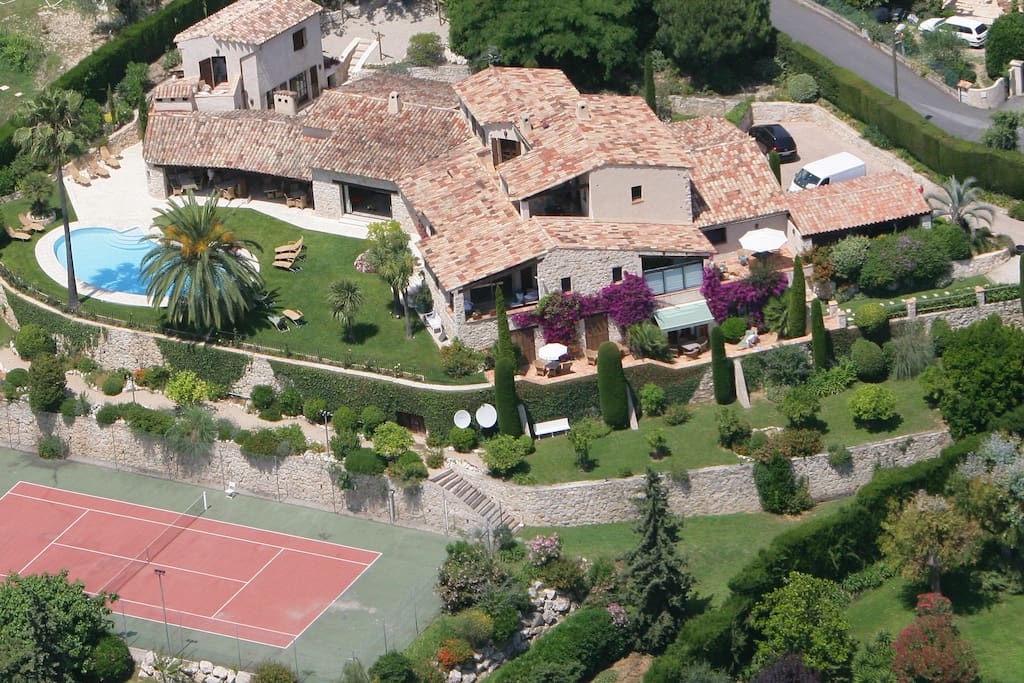 Service'd Lux Property in St Paul de Vence seen from the air