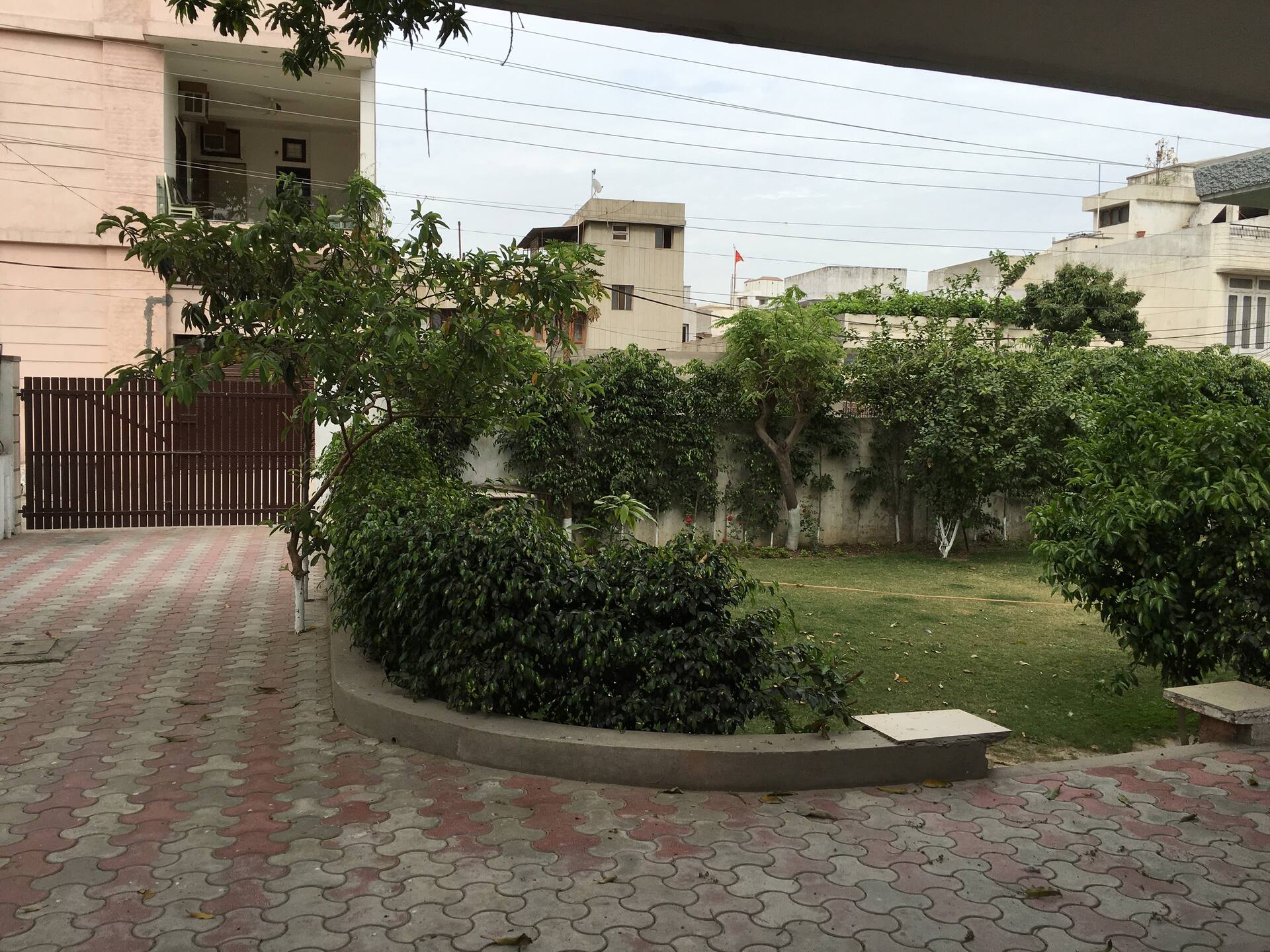 City centre house with lovely garden - 1st floor