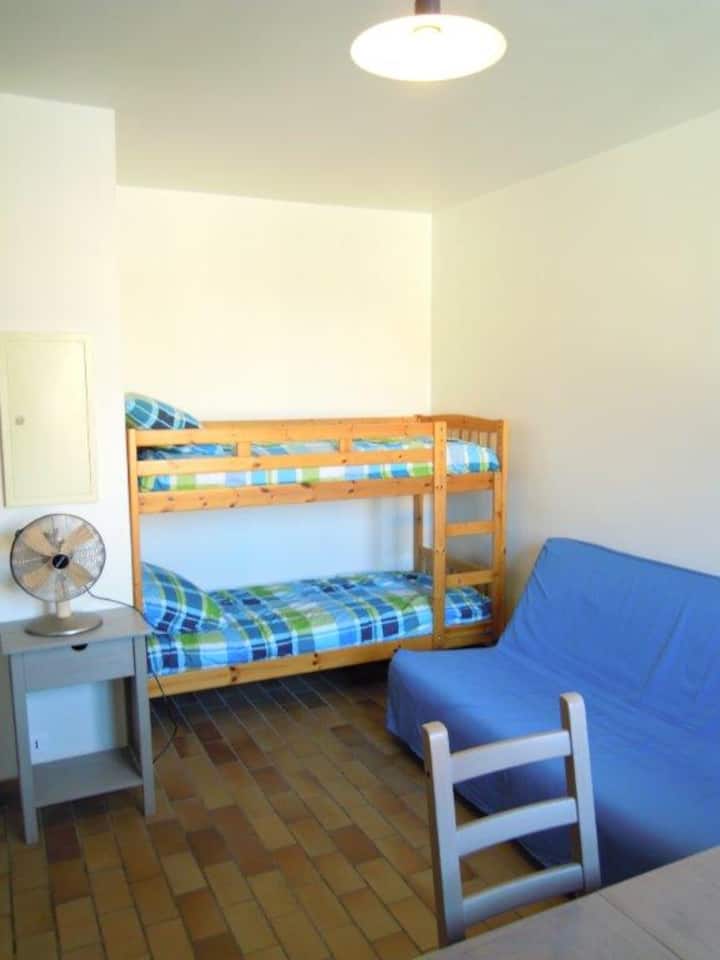 Shtretër për krevate