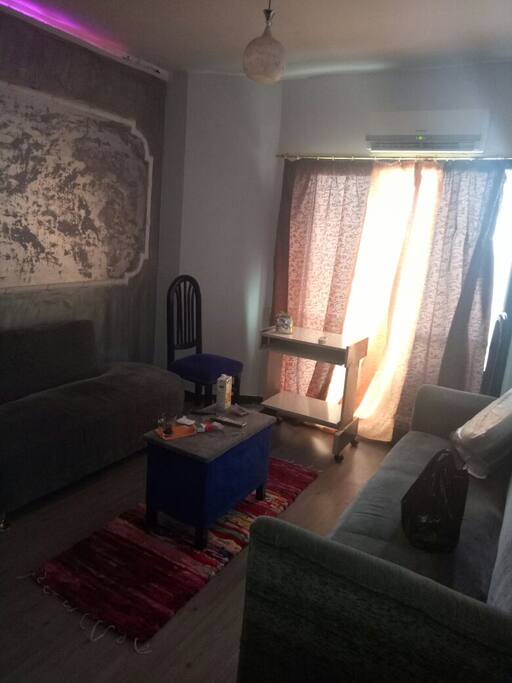 Living room (air conditioned)