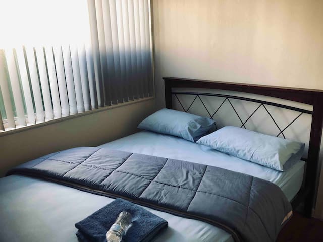 SYDNEY - BEST FOR COUPLE in SHORT / CASUAL STAY