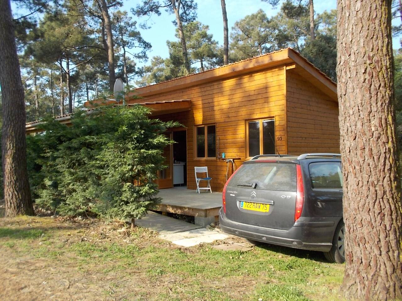 Wallpaper Chalet et bungalows magazine For iPhone