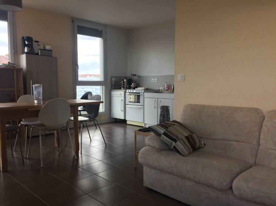 Cuisine + Salon/Salle à manger