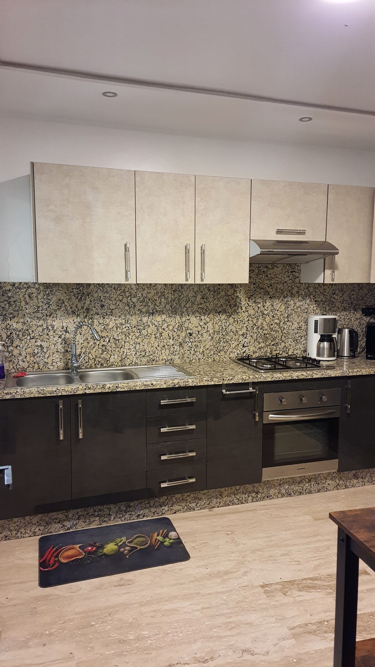 Condo in Casablanca  488  3 bedrooms  4 beds  3 baths - image 5