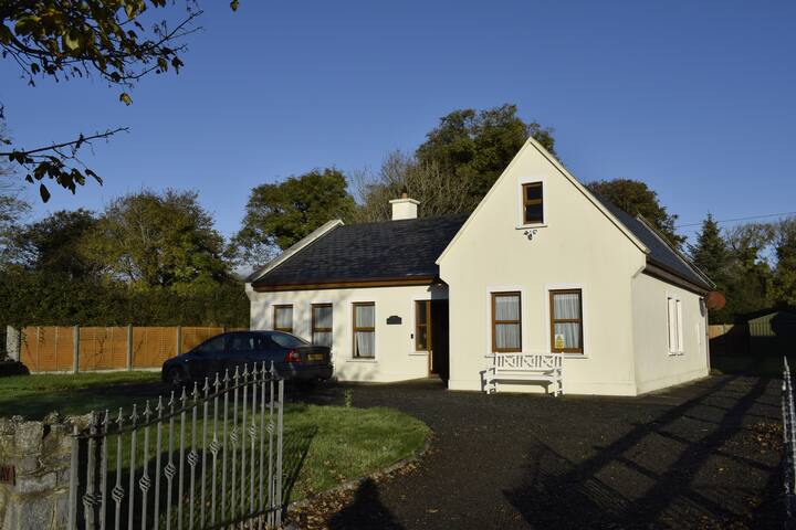 Airbnb Kildysart Vacation Rentals Places To Stay County