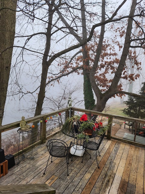 Delaware River Treehouse