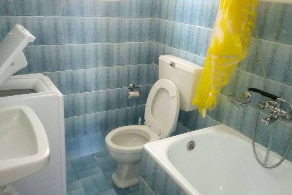 Bagno con vasca/doccia