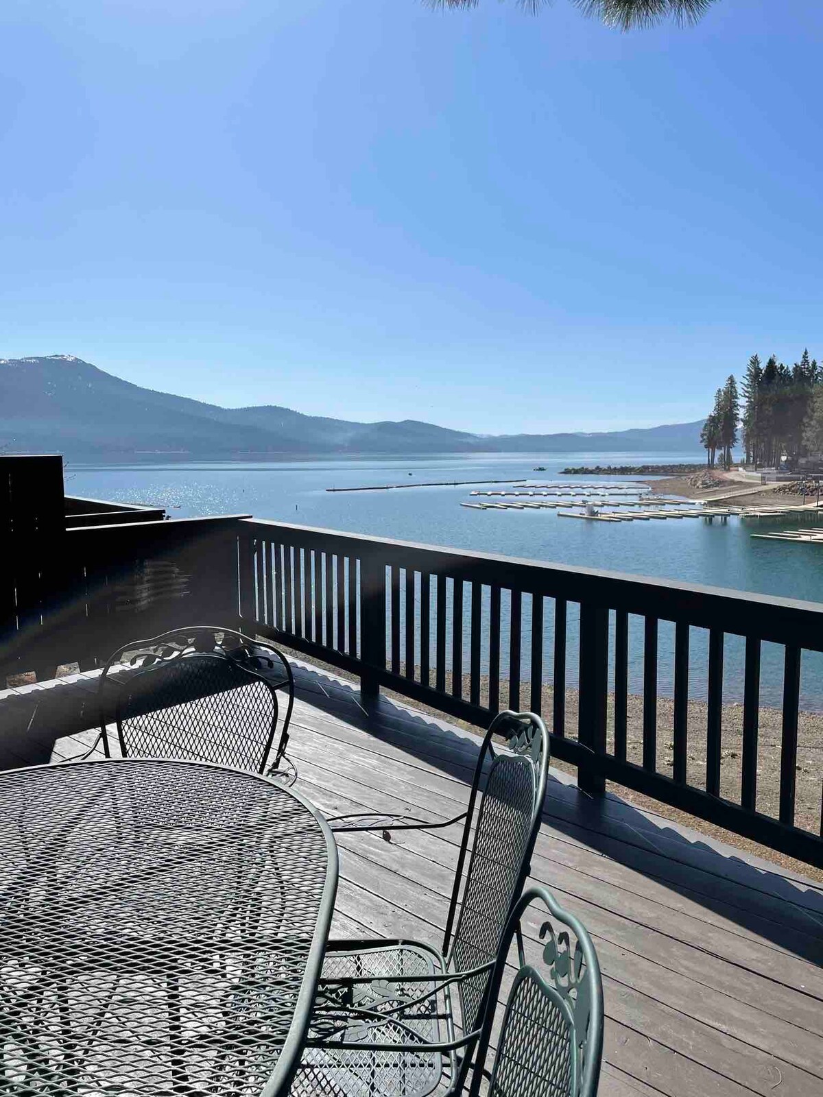 Lake Almanor Holiday Rentals \u0026 Homes 