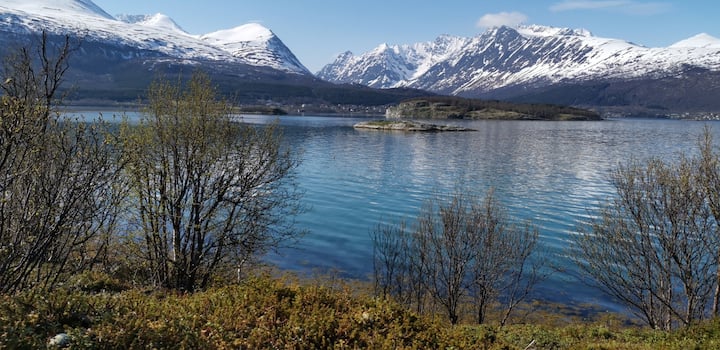 Lyngen Vacation Rentals & Homes - Troms og Finnmark, Norway | Airbnb