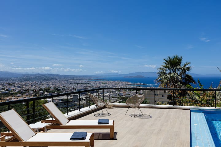 Villa City View-Heated pool-Gym-5 min drive center