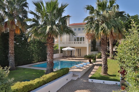 Luxury Villa with private pool