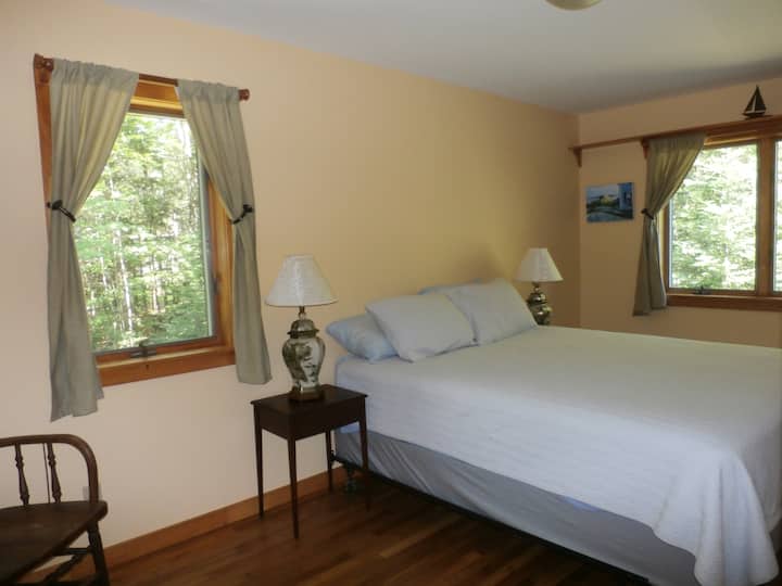 Chumba cha kulala cha ghorofa ya kwanza