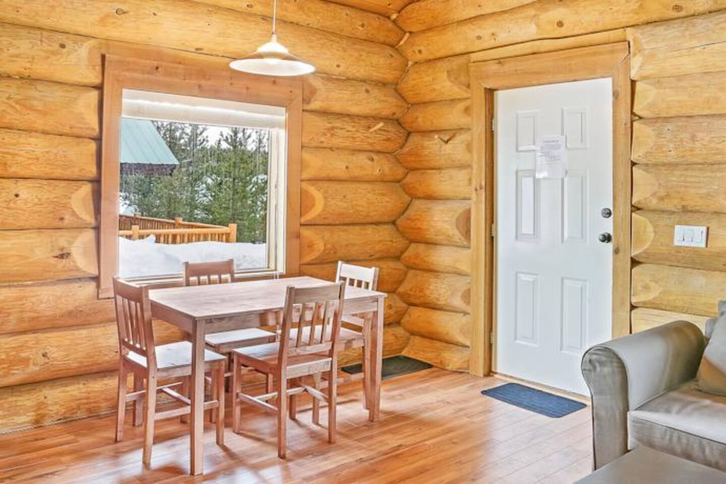 Lac Le Jeune Wilderness Resort Cabins For Rent In Kamloops