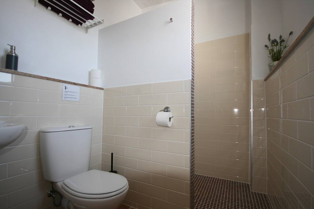 En suite shower room