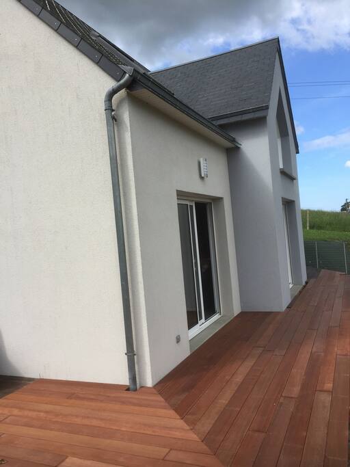 Nouveau terrasse en bois exotique