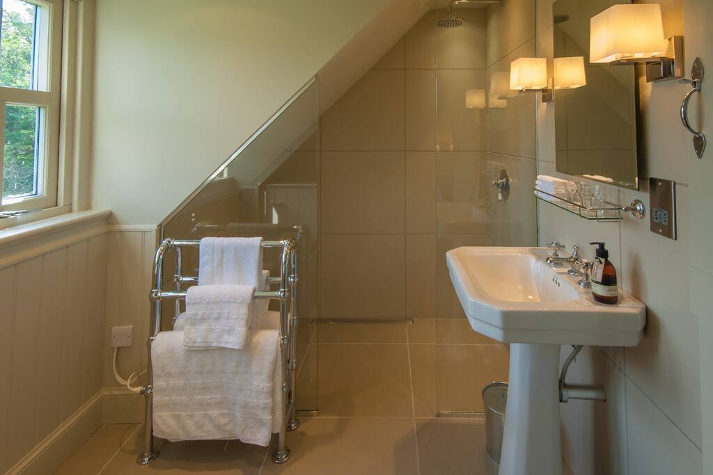 En-suite shower room
