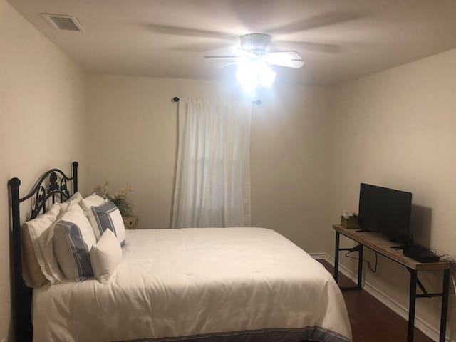 Blue House on the Ocean!