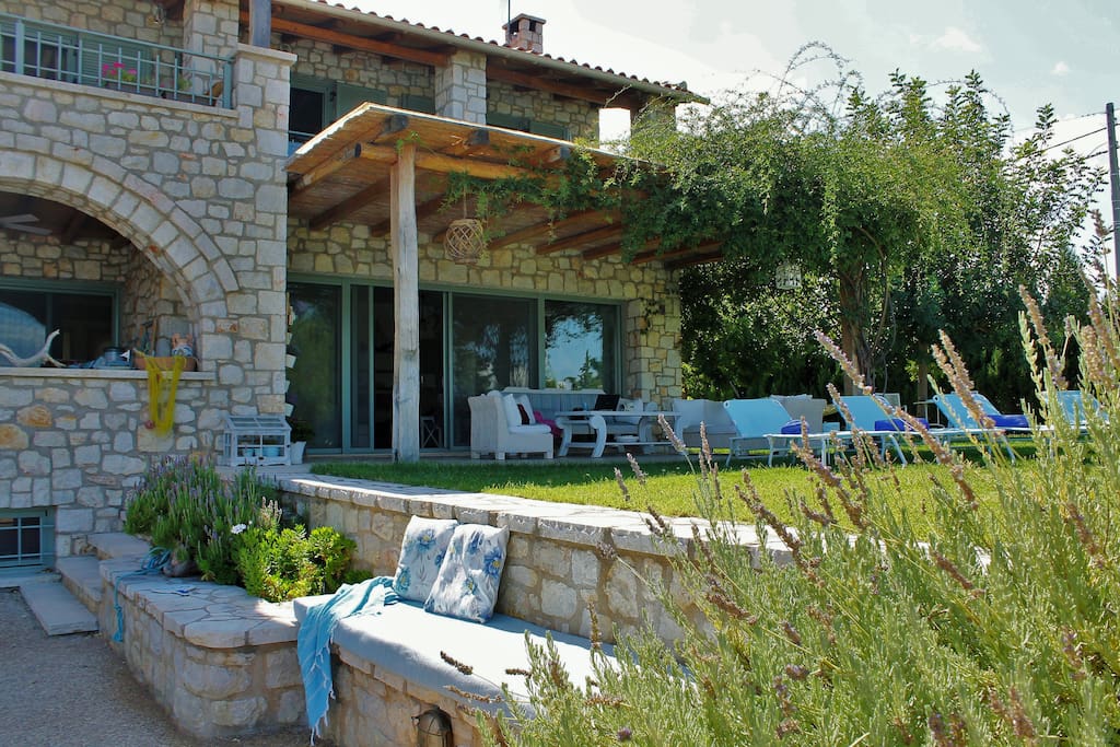Carpe Noctem Villa