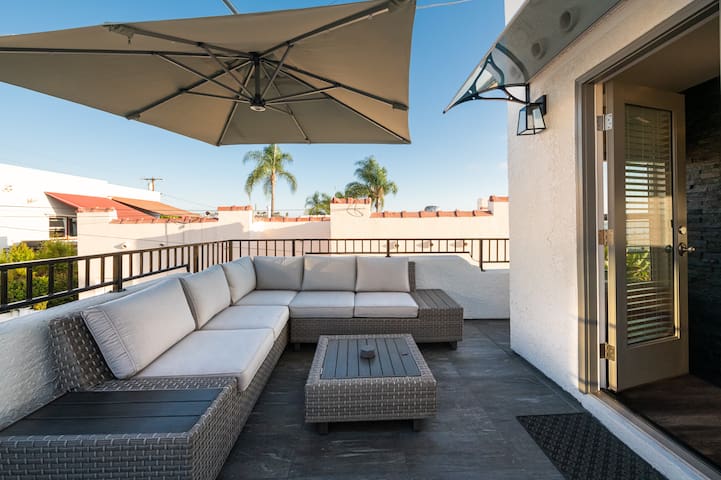 1stResorts.com 3 WATERVIEW FAMILY VILLAS-3 HOTTUBS gallery image 3