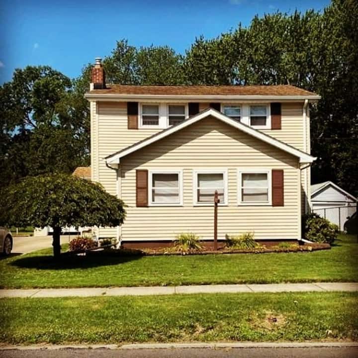 Austinburg Holiday Rentals & Homes Ohio, United States Airbnb