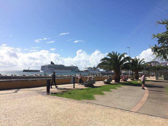 Get Poliban conceptions de plage For Free