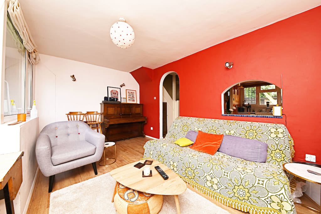 Living room area 2