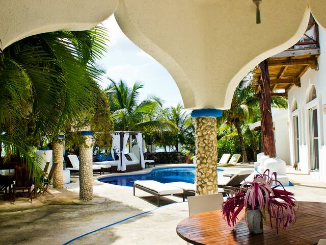 B&B HELLAS ROOM, AKUMAL BEACH
