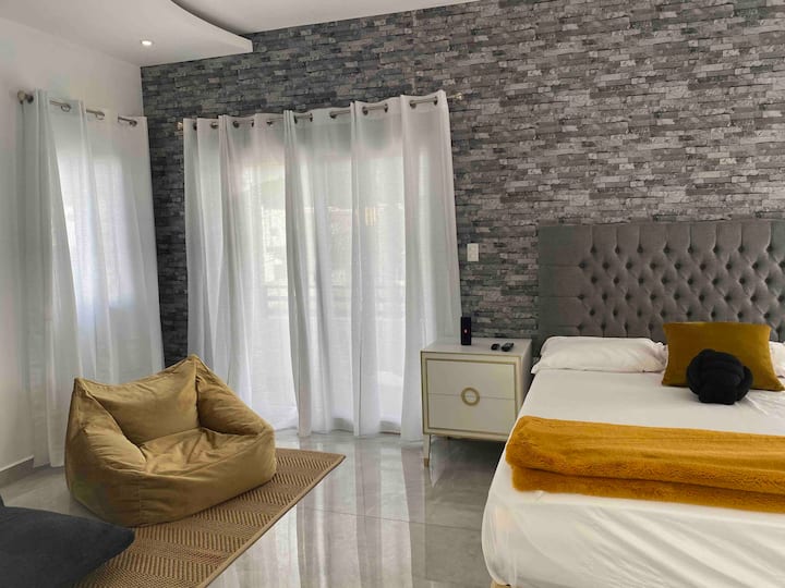 Aldea de Perú Holiday Rentals & Homes Departamento de Atlántida