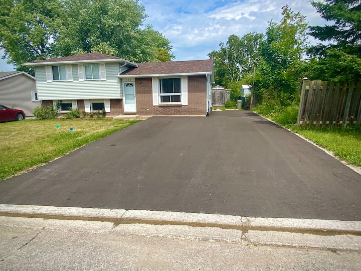 Chepstow Ferienwohnungen & Unterkünfte Ontario, Kanada Airbnb