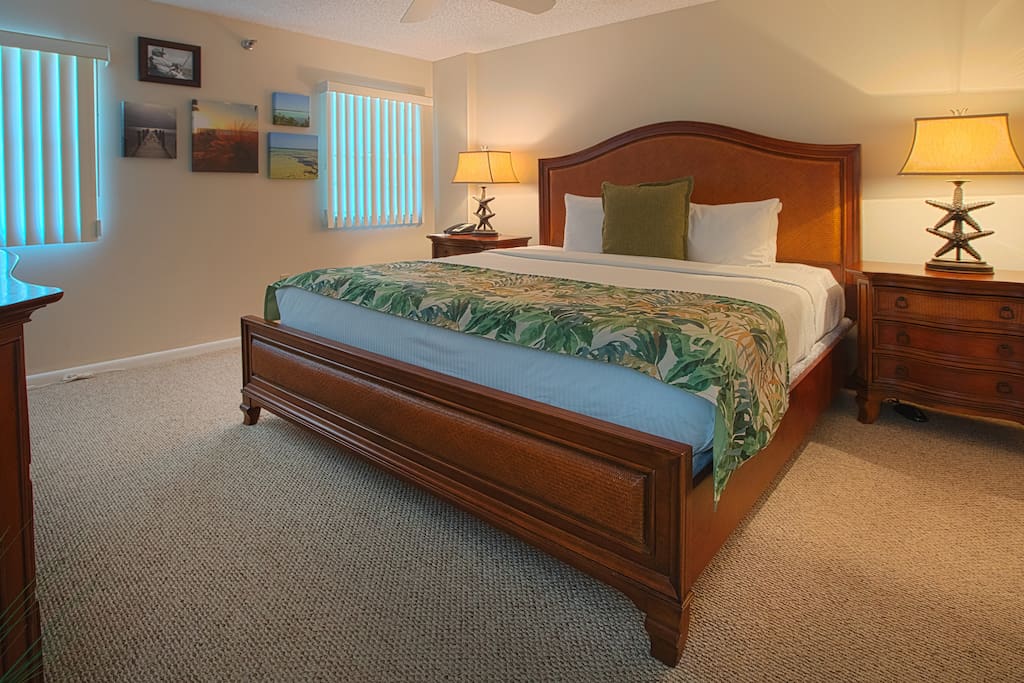 Queen Size in Private Bedroom