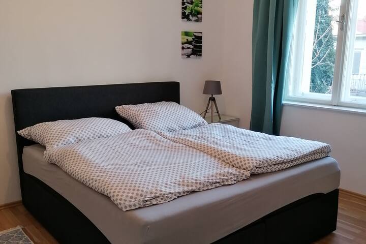 Frau kennenlernen in bad erlach. Sex treff in Bad Schussenried. Mann sucht frau traismauer. Kostenlose partnervermittlung weerberg. Sulz single umgebung. Neu leute kennenlernen in seitenstetten markt, Andritz meine