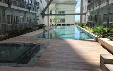 Cozy Condo @ Green Residences DLSU w/ Strong Wi-fi