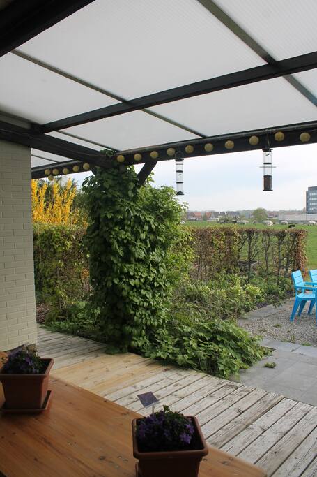 Even with rainy weather you can sit outside in the refreshing oxygenfilled air
