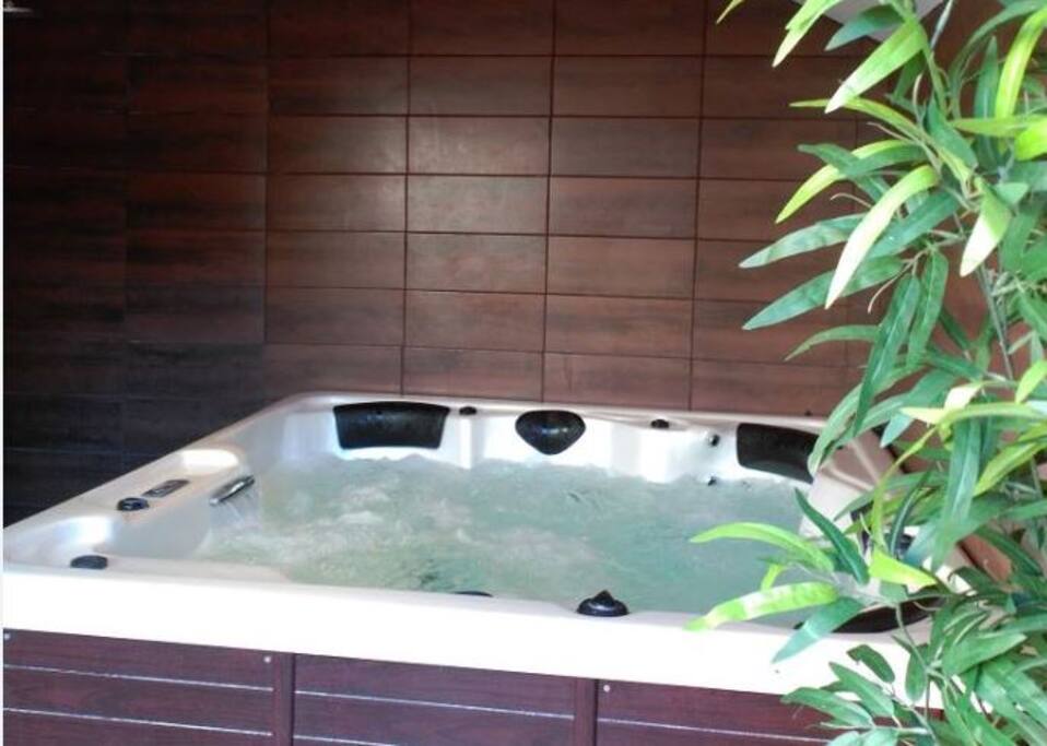 SPA luxe privatif pour 6 personnes