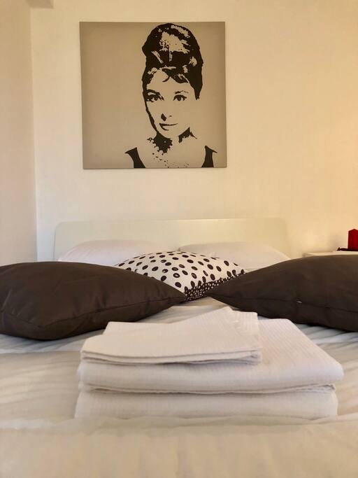 Matrimonial Bed