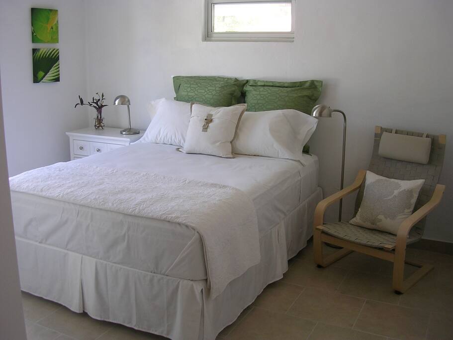 Bright, Clean and Modern Guestrooms