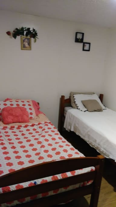 bedroom #1