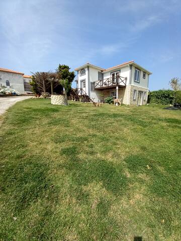 Family house T2. Desfrute do campo e da praia. gallery image 2