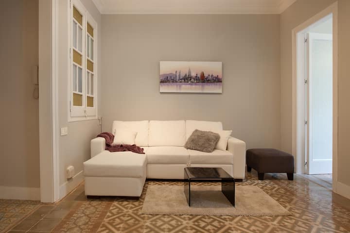 Beautiful apartment to Enjoy the real Barcelona